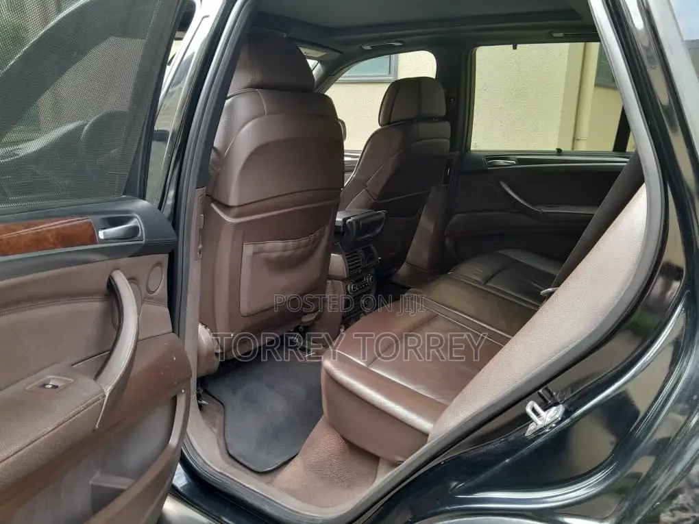 BMW X5 xDrive35i AWD (3.0L 6cyl 8A) 2011 Black