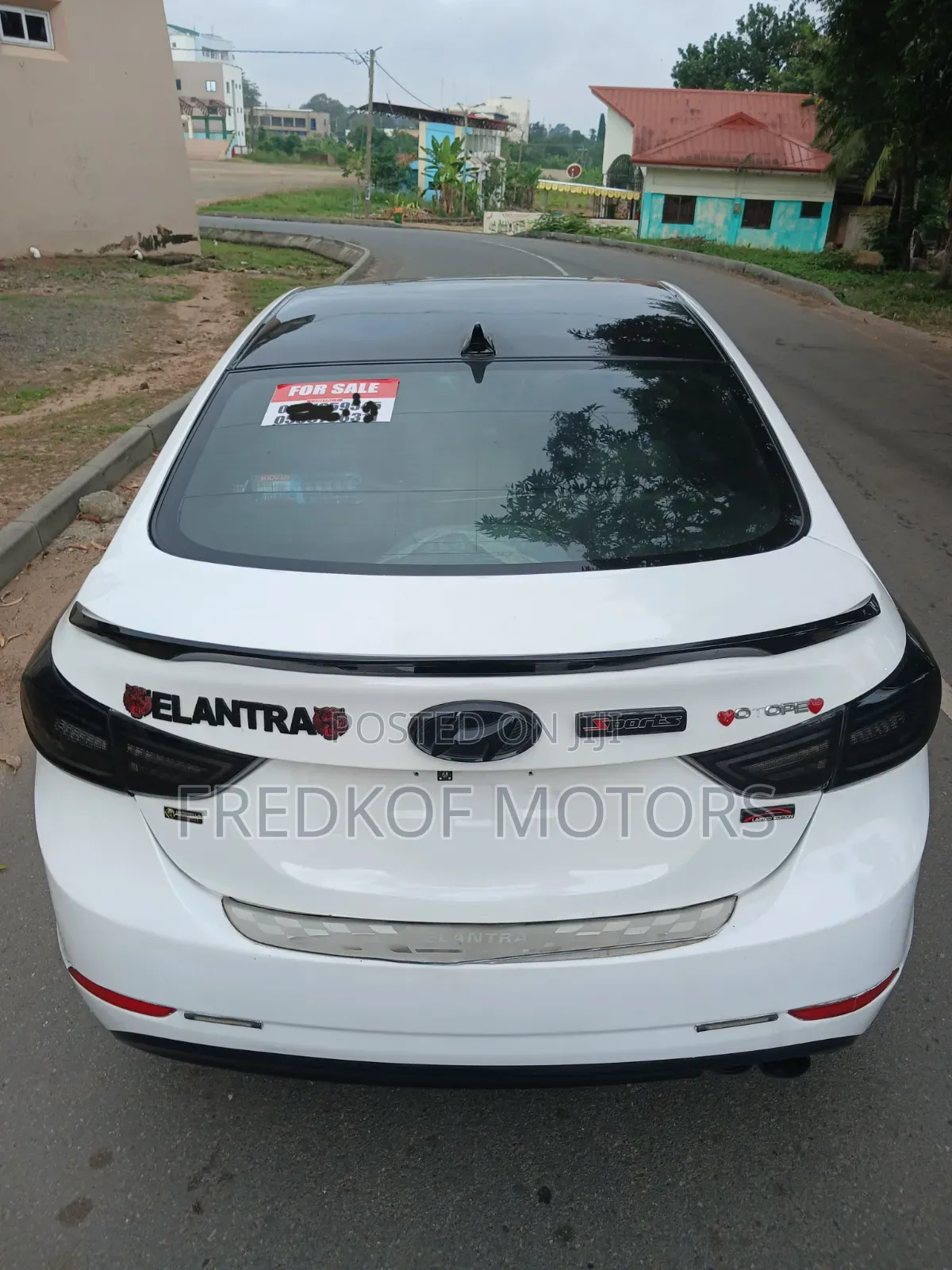 Hyundai Elantra 2013 White