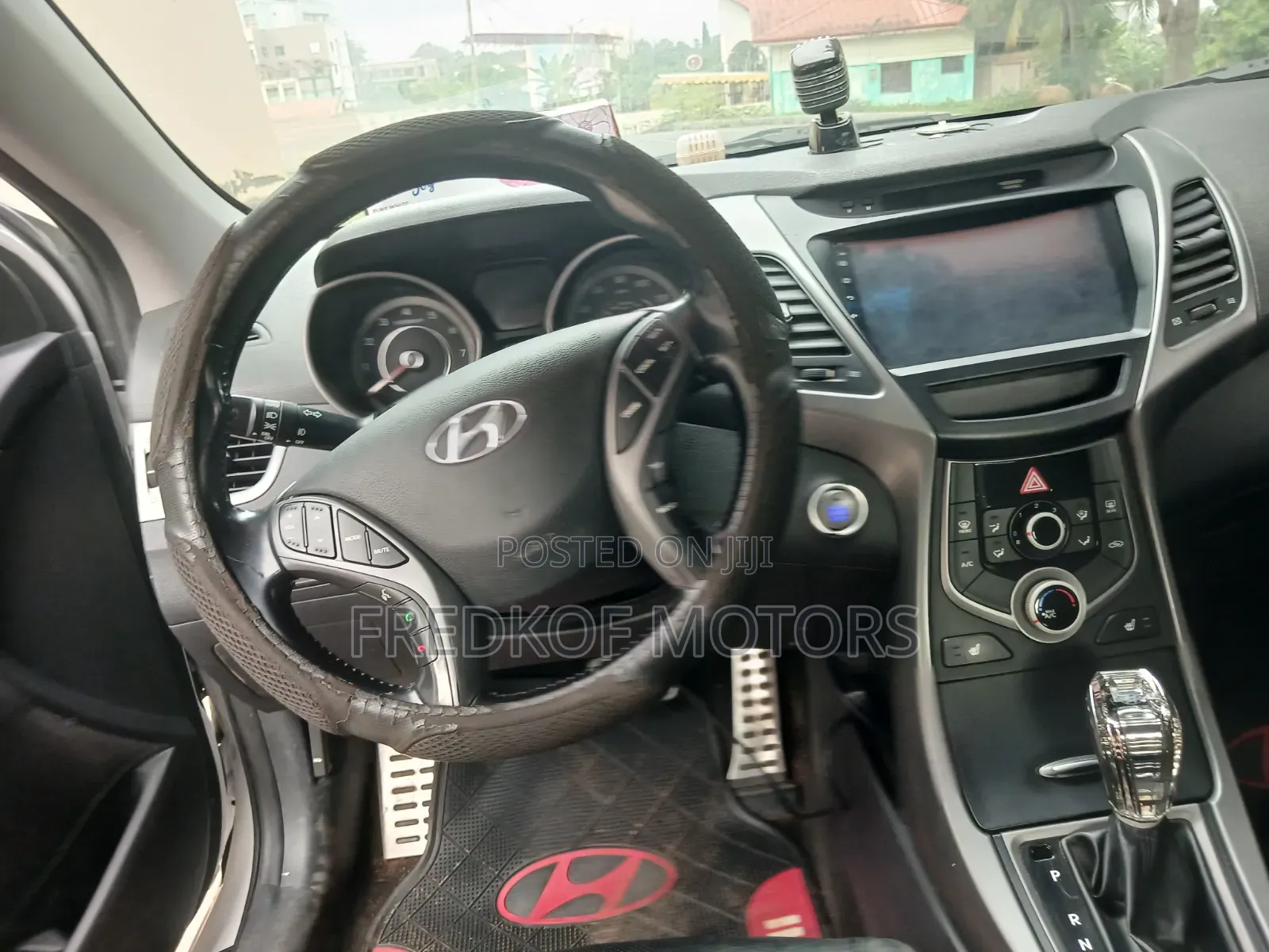 Hyundai Elantra 2013 White