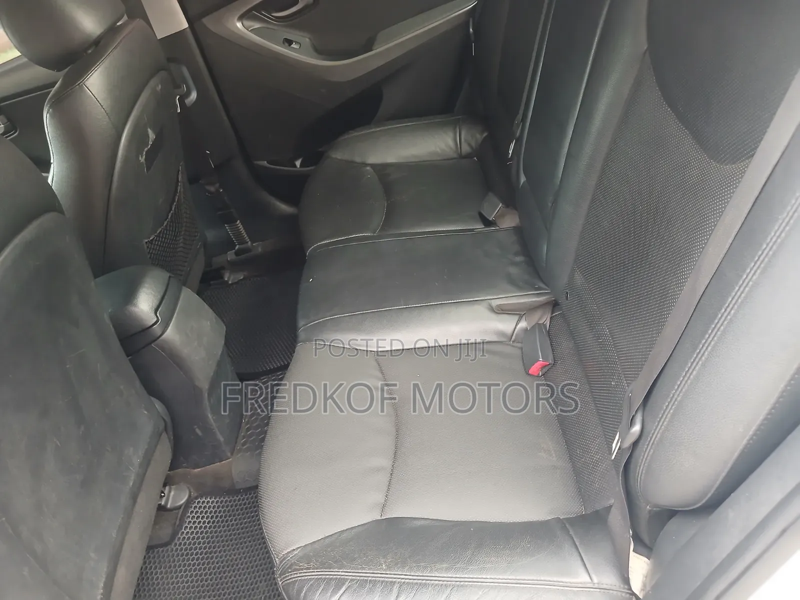 Hyundai Elantra 2013 White