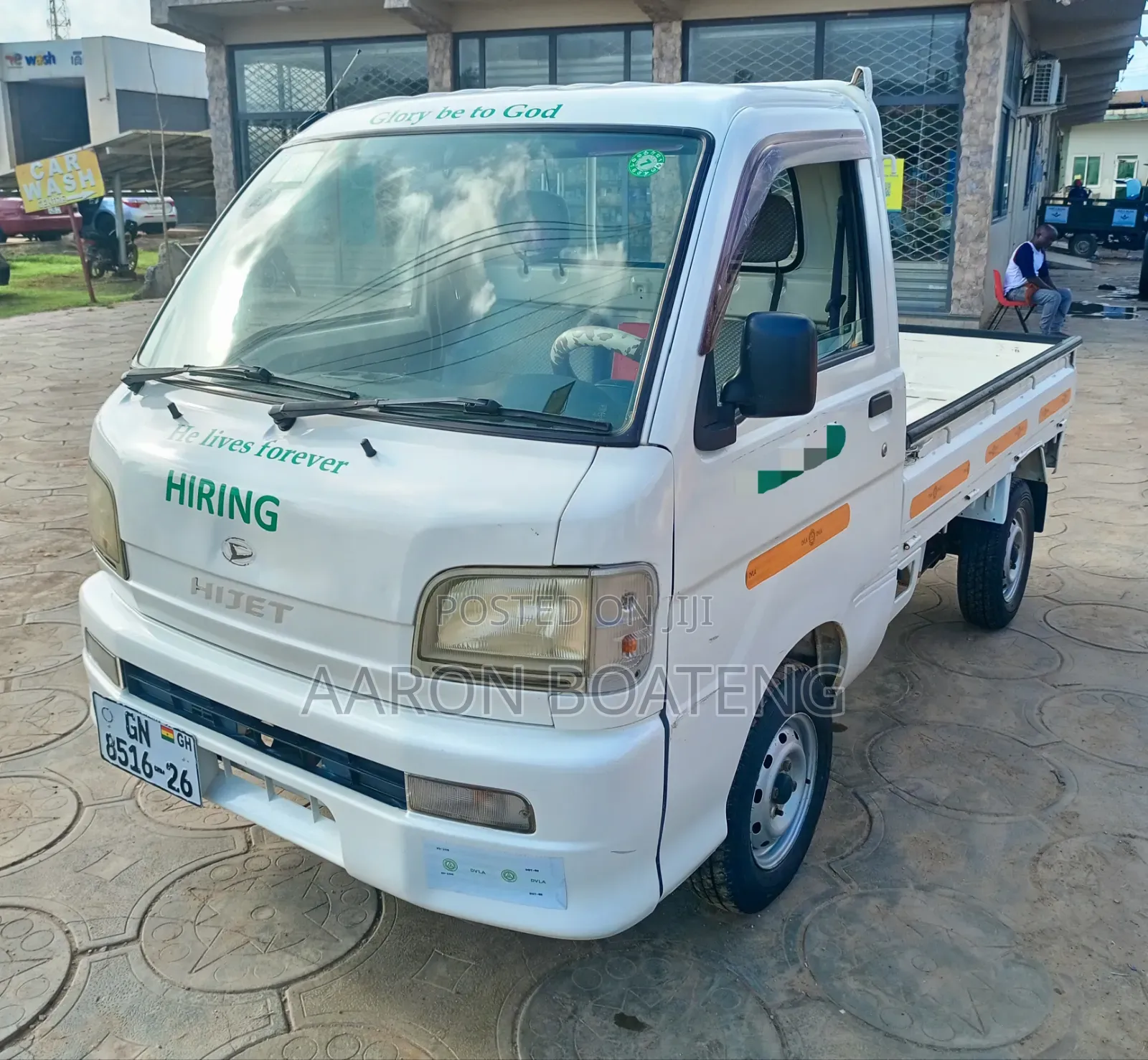 Daihatsu Hijet 4x4 (Abossey Okai Macho)