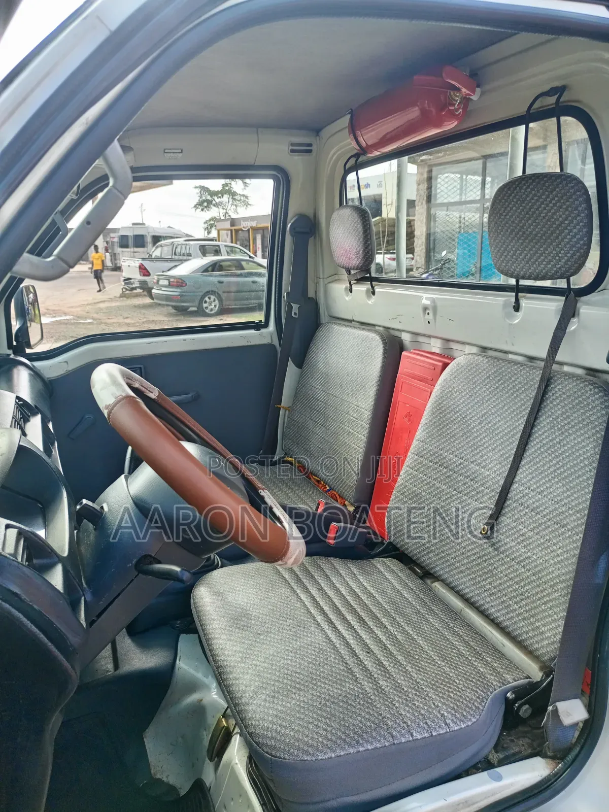 Daihatsu Hijet 4x4 (Abossey Okai Macho)