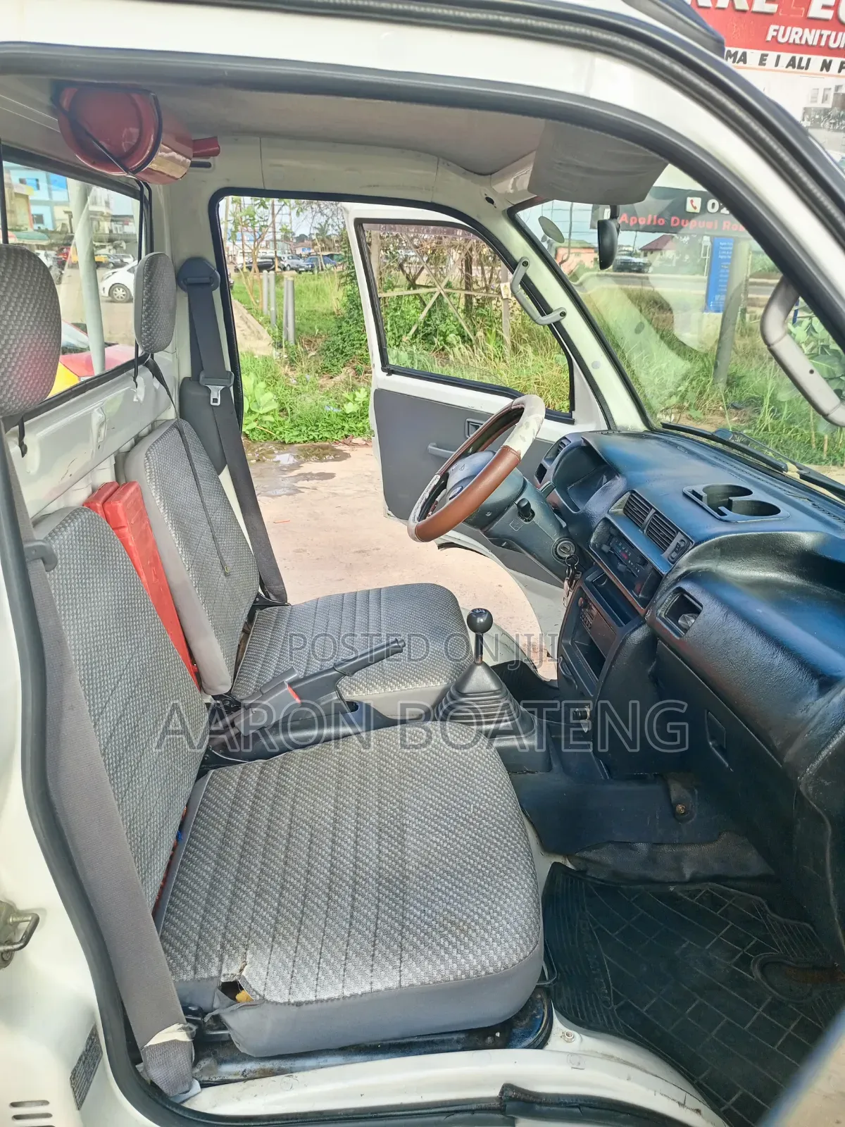 Daihatsu Hijet 4x4 (Abossey Okai Macho)