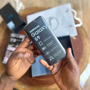 New Samsung Galaxy S9 64 GB Black