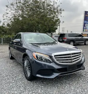 Mercedes-Benz C300 2015 Gray