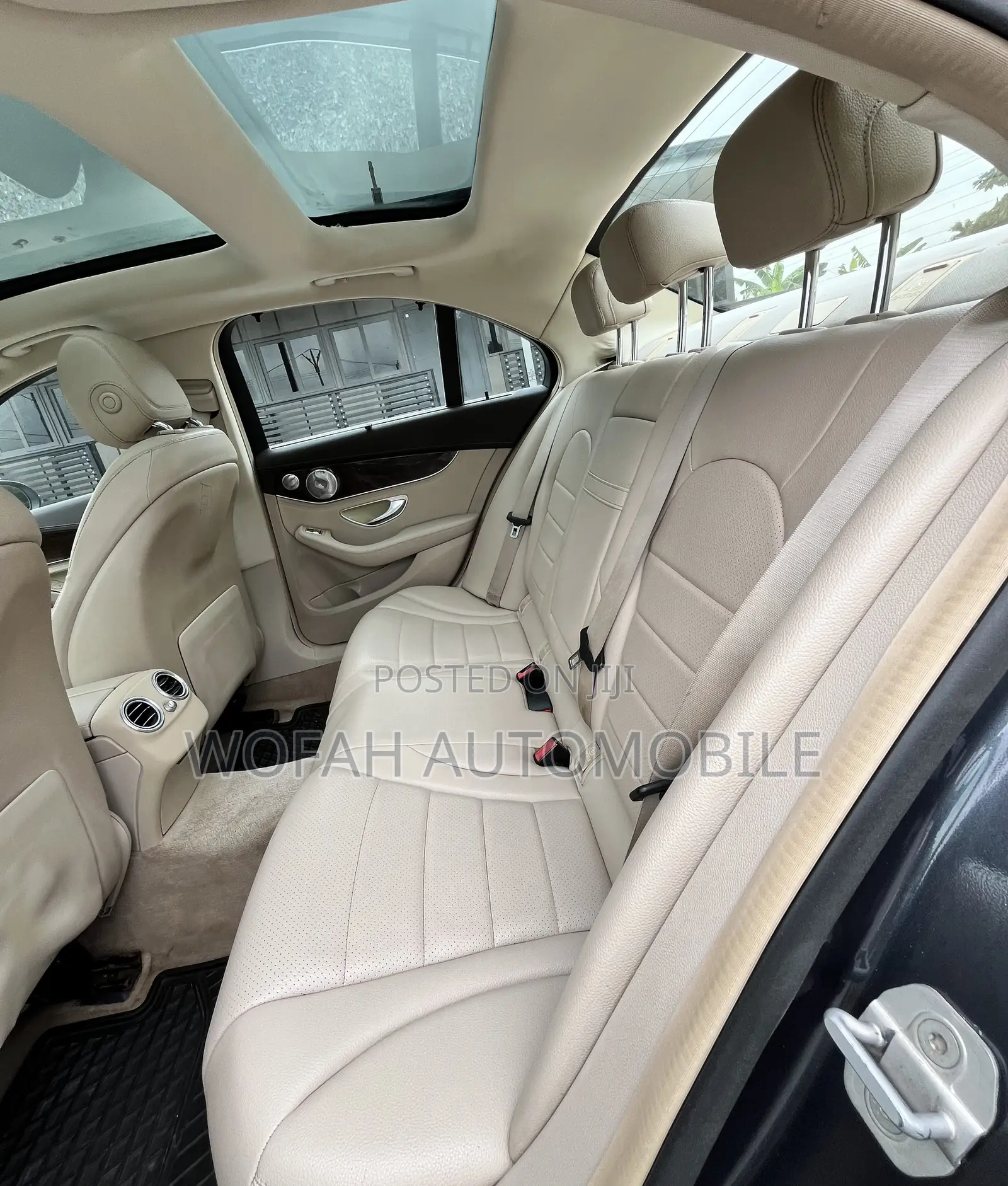 Mercedes-Benz C300 2015 Gray