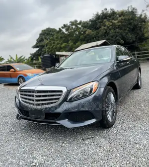 Mercedes-Benz C300 2015 Gray