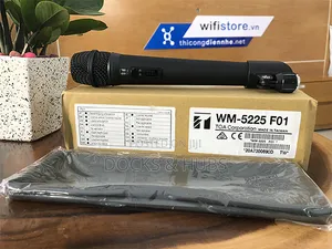 TOA WT-5810 UHF Wireless Microphone Receiver( 2-Set Microphone Bundle)
