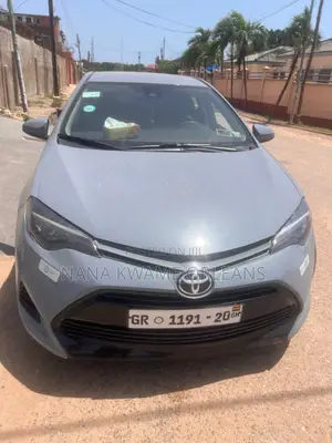 Toyota Corolla 2018 Gray
