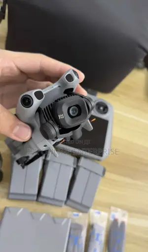 DJI Mini 5 Pro Fly More Combo