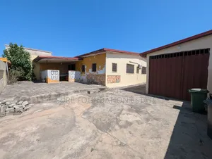 5bdrm House in Dansoman for sale