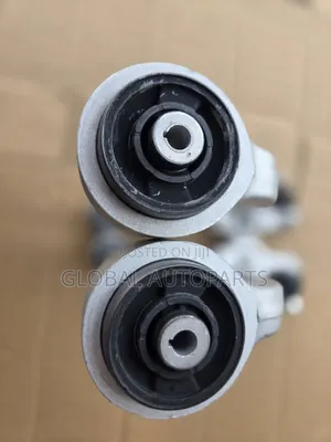 Control Track Arm