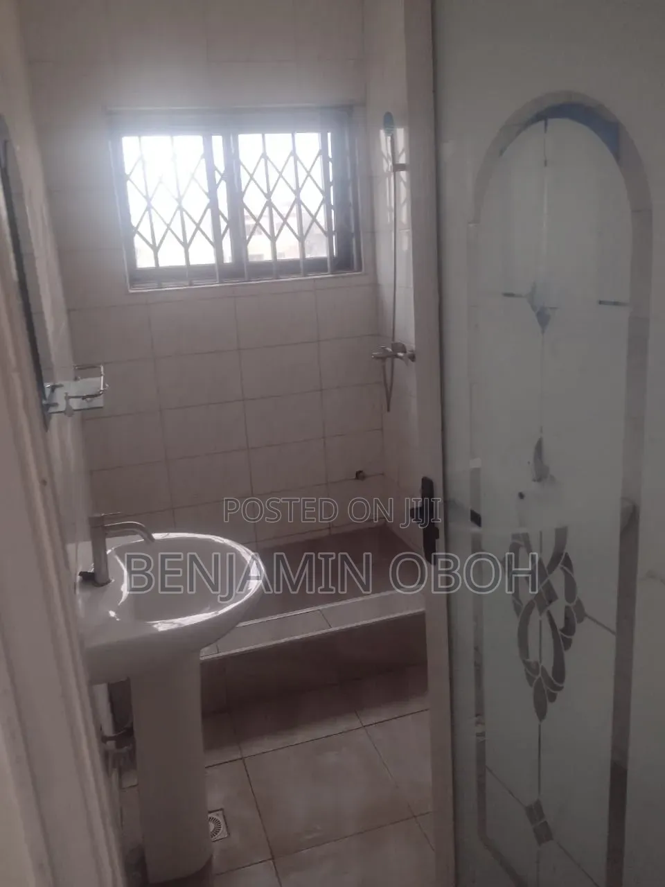 2bdrm Apartment in Bengazy Properties, New Market for rent