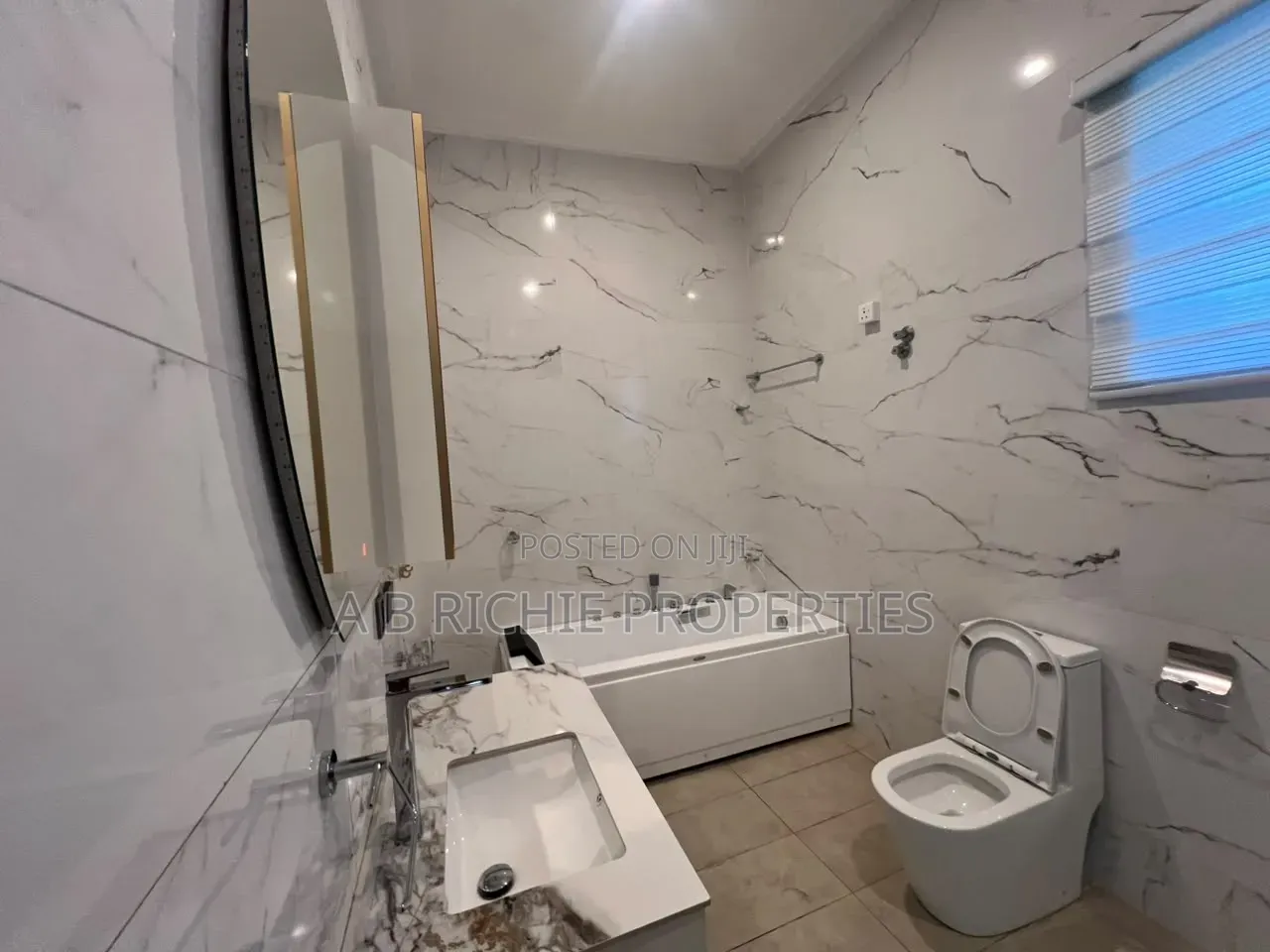 6bdrm Mansion in Ab Richie Properties, Tseaddo for rent