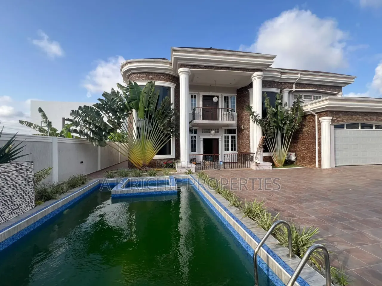 6bdrm Mansion in Ab Richie Properties, Tseaddo for rent