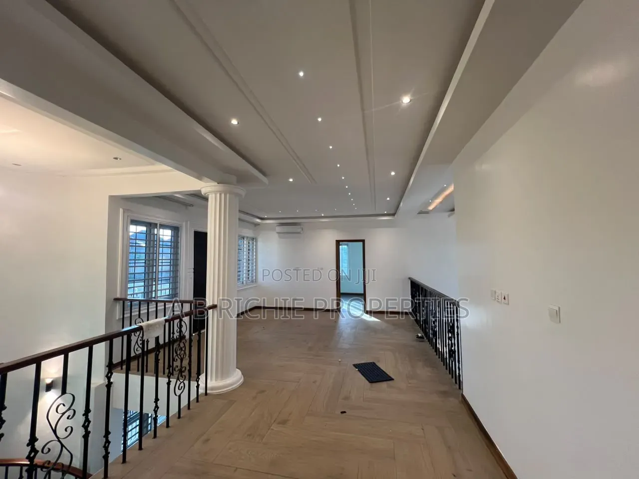 6bdrm Mansion in Ab Richie Properties, Tseaddo for rent