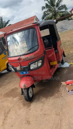 TVS King Deluxe Plus iTouch Start 2025 Red