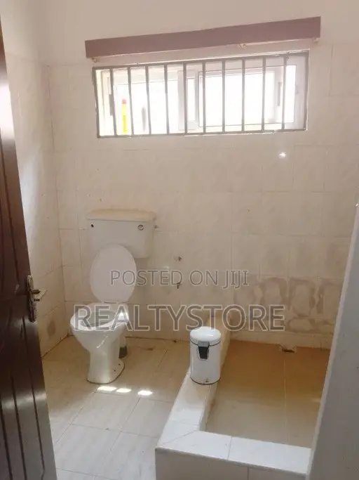 3bdrm House in Kasoa Tollbooth, Accra Metropolitan for sale
