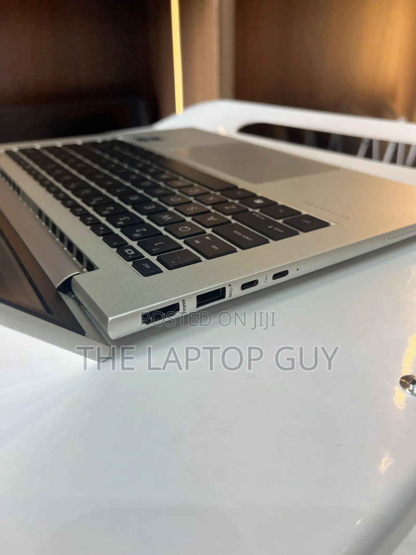 Laptop HP EliteBook 840 G9 8GB Intel Core i7 SSD 256GB