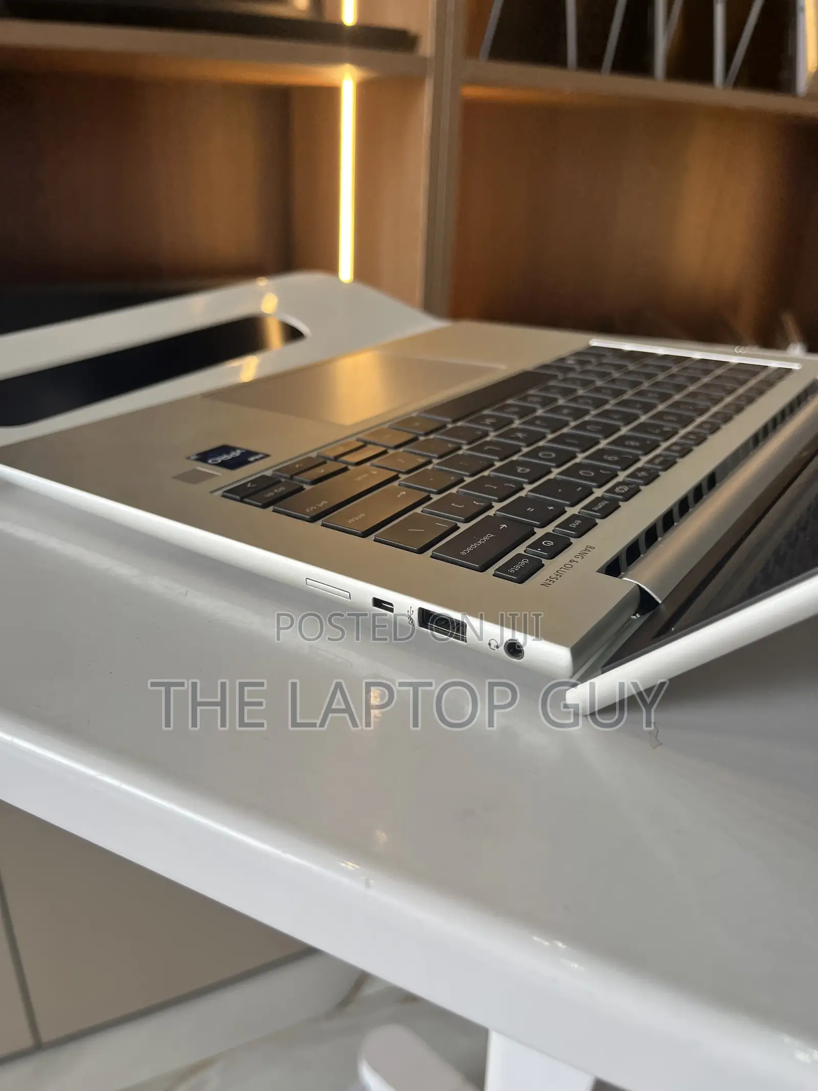 Laptop HP EliteBook 840 G9 8GB Intel Core i7 SSD 256GB