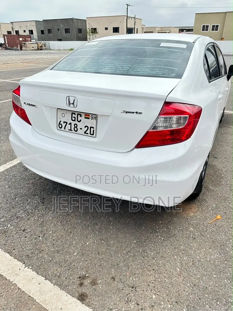Honda Civic 2012 White