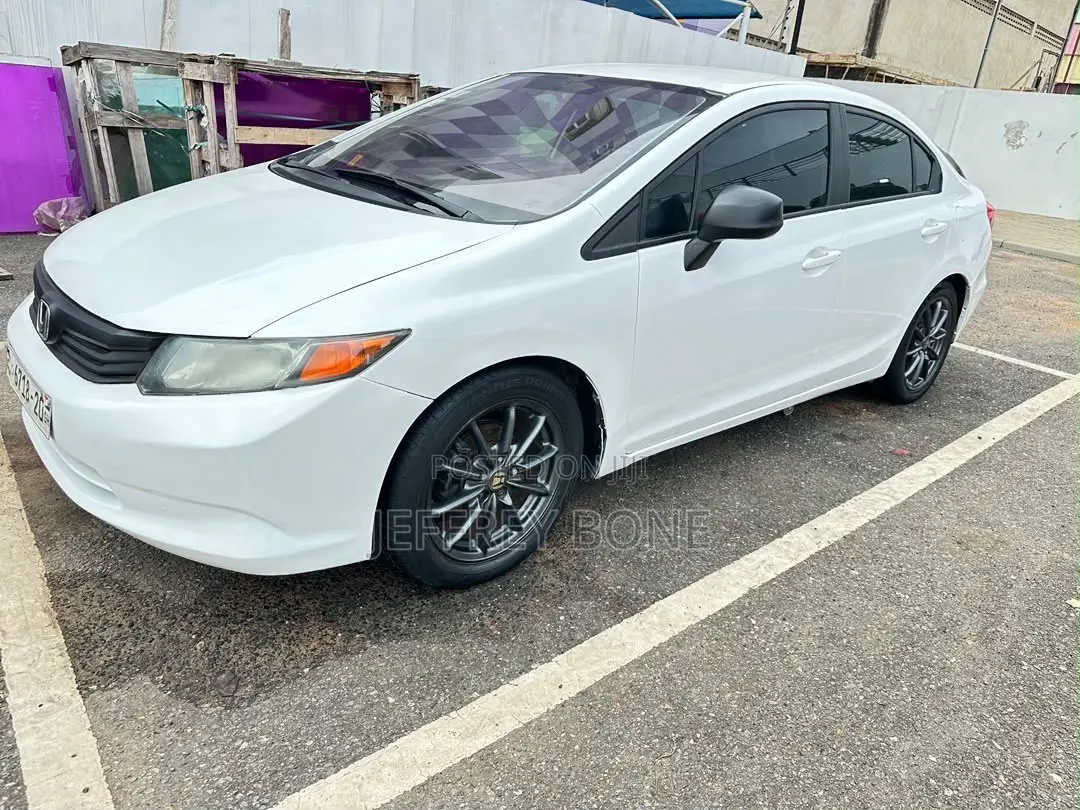 Honda Civic 2012 White