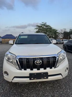 Toyota Land Cruiser Prado 2.7 2017 White