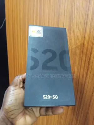 New Samsung Galaxy S20+ 5G 128 GB Black