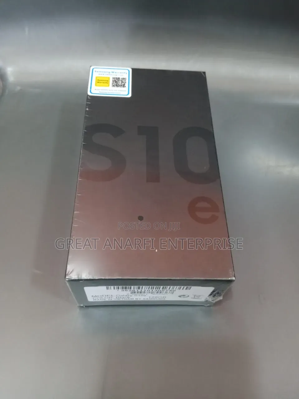 New Samsung Galaxy S10e 128 GB Black