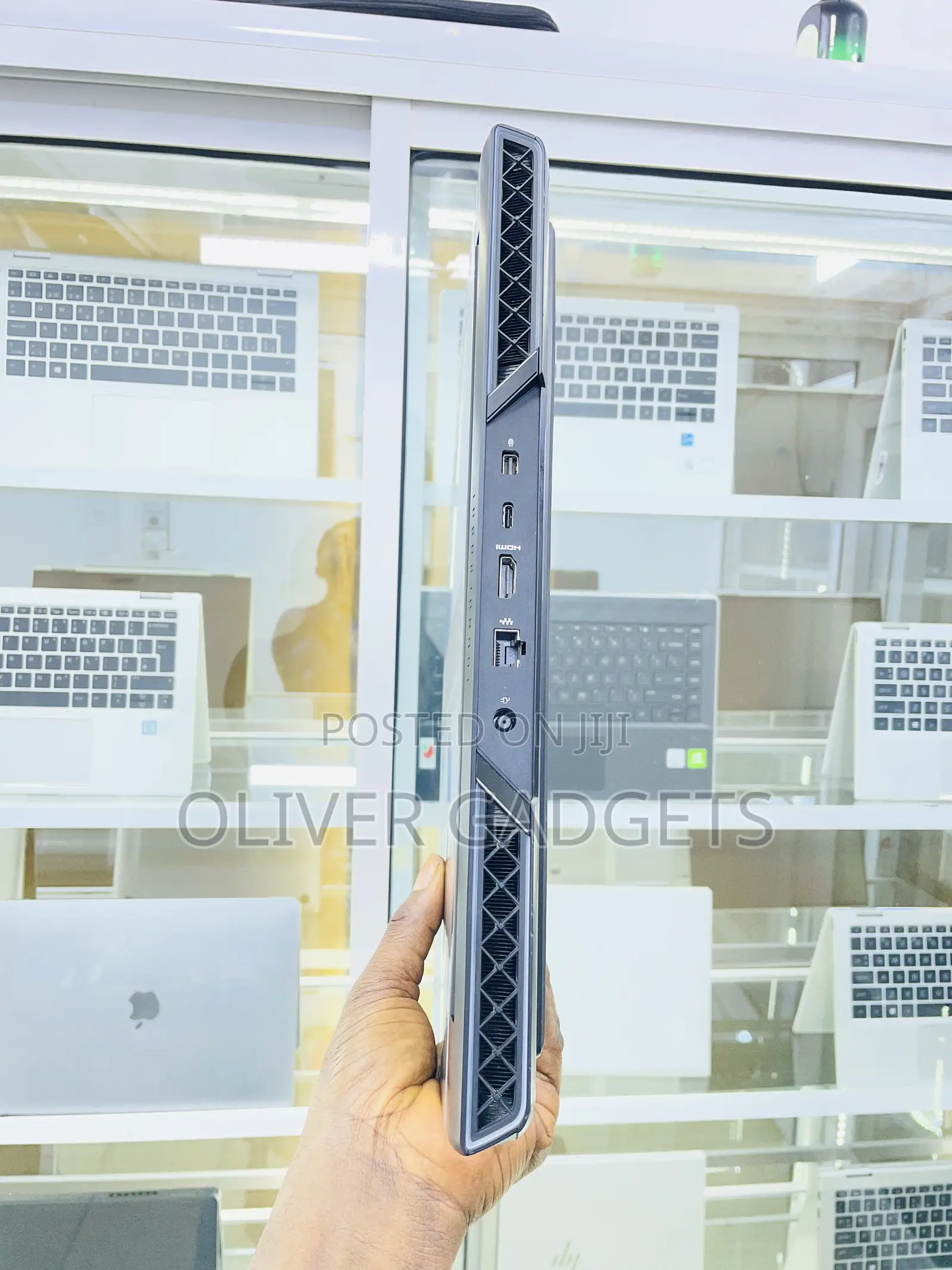 Laptop Vision Computer 16GB Intel Core i7 SSD 512GB