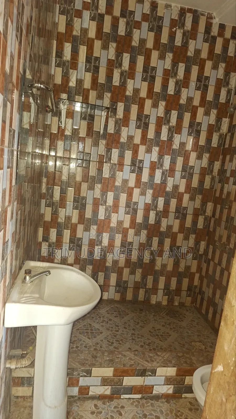 2bdrm Apartment in Trimude Agency And, Kumasi Metropolitan for rent