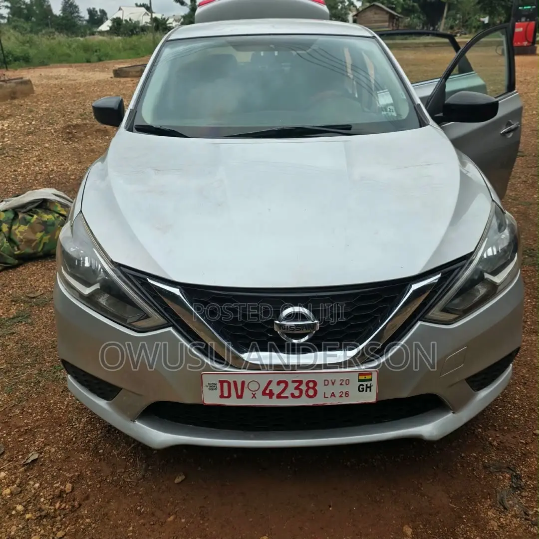 Nissan Sentra 2017 Silver