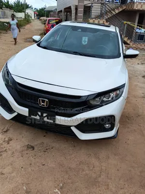 Honda Civic Sport Hatchback 2019 White