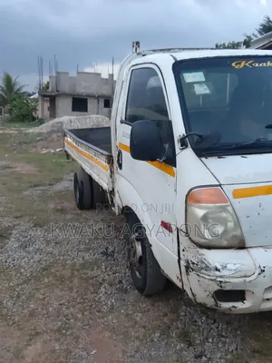 Moving Kia Truck With Jupiter Engine