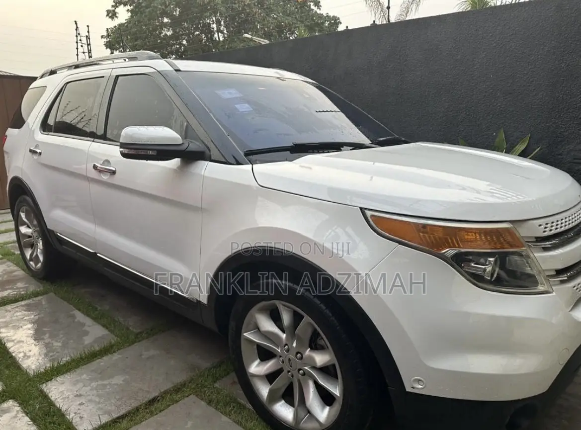 Ford Explorer 4dr SUV AWD (3.5L 6cyl 6A) 2014 White
