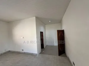 3bdrm Bungalow in Ab Richie Properties, Dzorwulu for rent