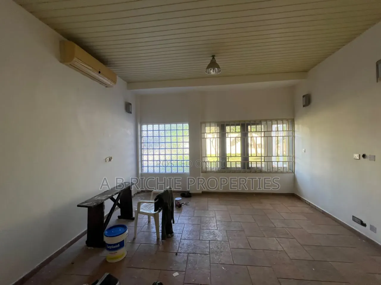 3bdrm Bungalow in Ab Richie Properties, Dzorwulu for rent