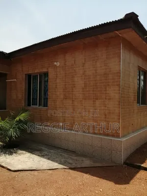 3bdrm House in Nungua Coco Beach, Accra Metropolitan for sale