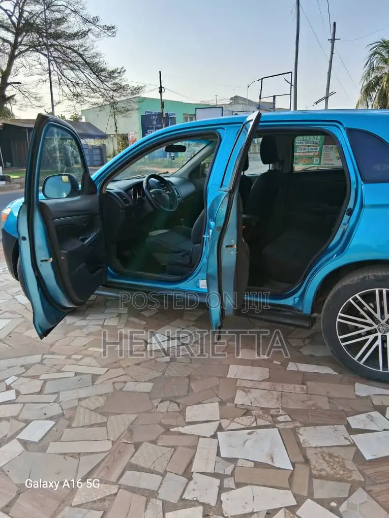 Mitsubishi Outlander Sport 2014 Blue