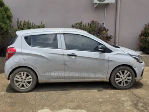 Chevrolet Spark 2016 Beige