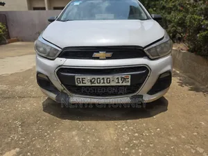 Chevrolet Spark 2016 Beige