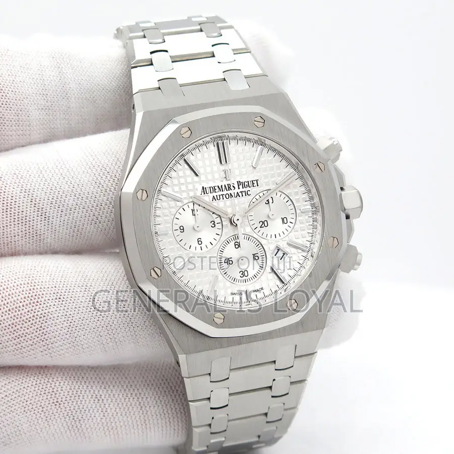 Audemars Piguet Royal Oak Chronograph. Stainless Steel Octagonal Bezel