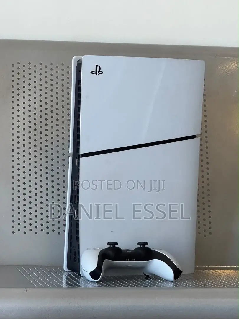 PS5 Slim Disk Version
