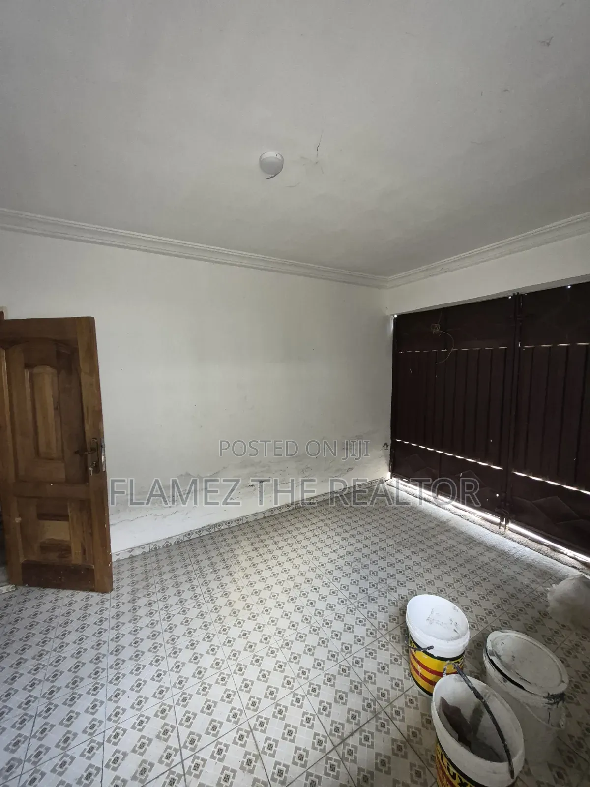 4bdrm House in Arenas,3 Junction, Amasaman for sale
