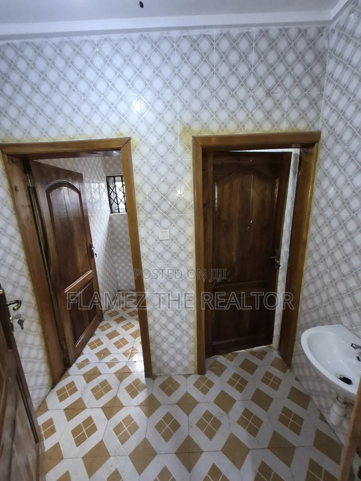 3bdrm House in Francok Estate Fise, Amasaman for sale