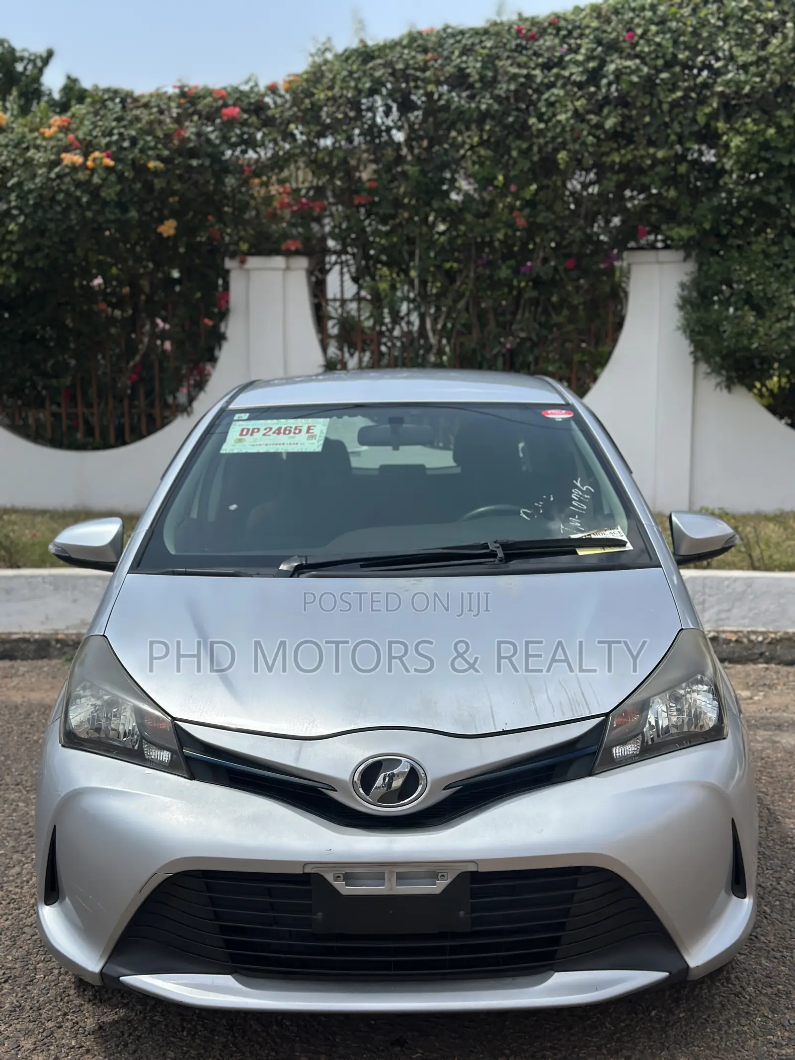 Toyota Vitz 1.3 FWD 3dr 2015 Silver