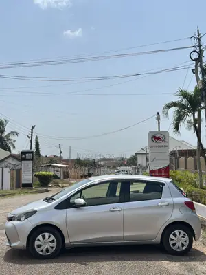 Toyota Vitz 1.3 FWD 3dr 2015 Silver