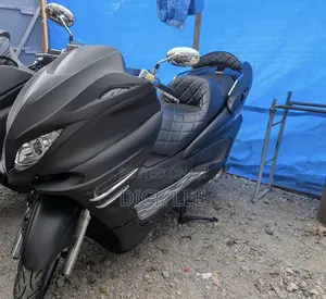 Yamaha Majesty 2014 Black