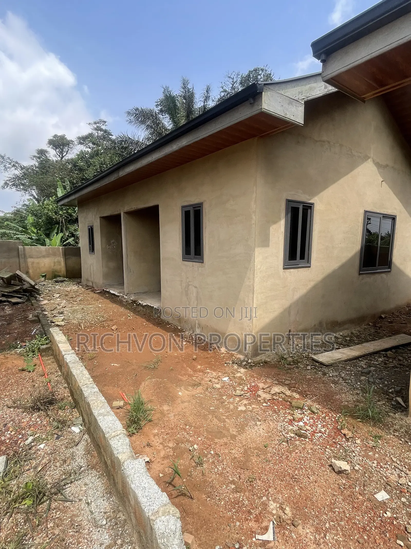 2bdrm House in Richvon, Aburi for rent