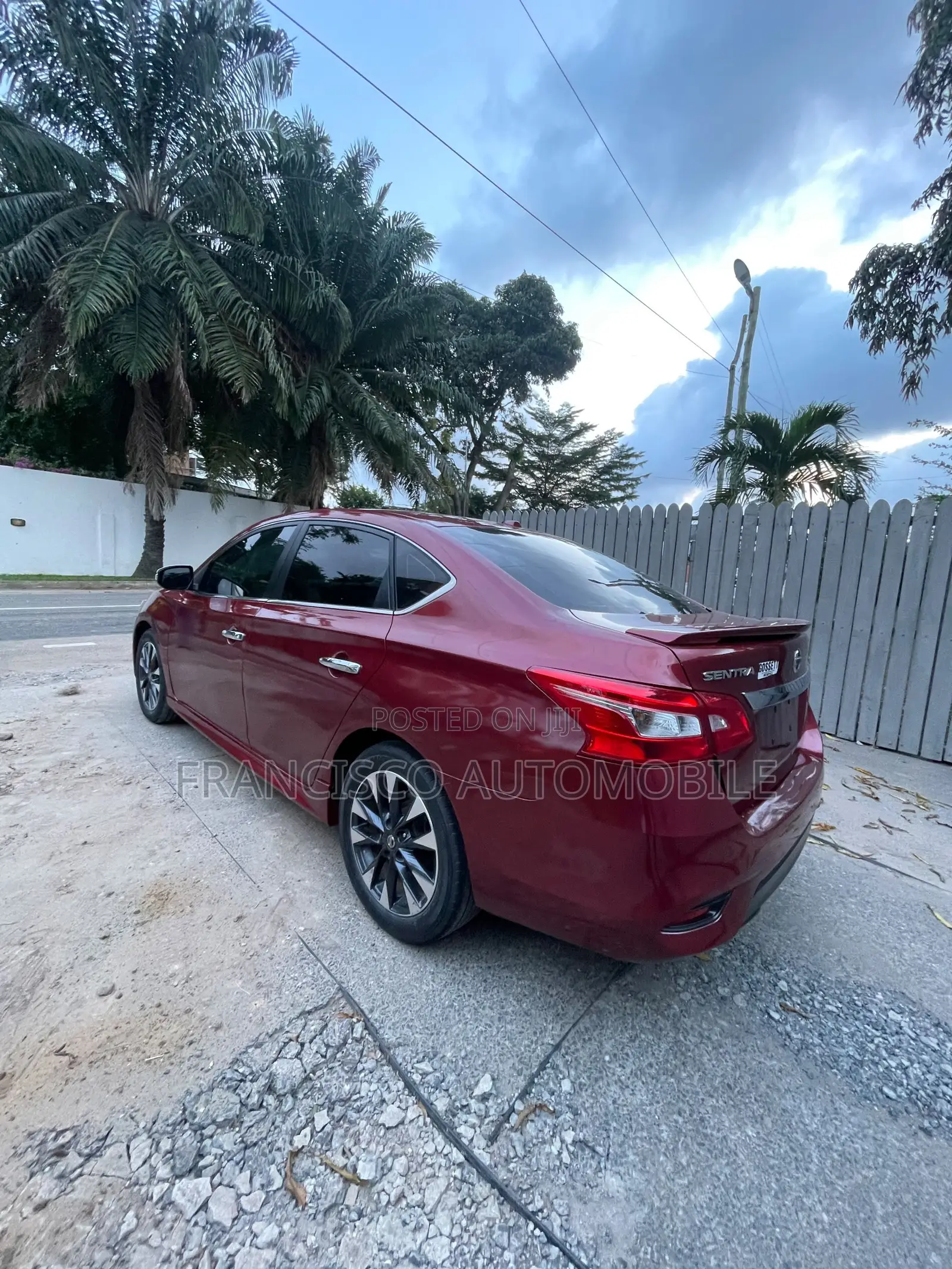 Nissan Sentra SR 2018 Red